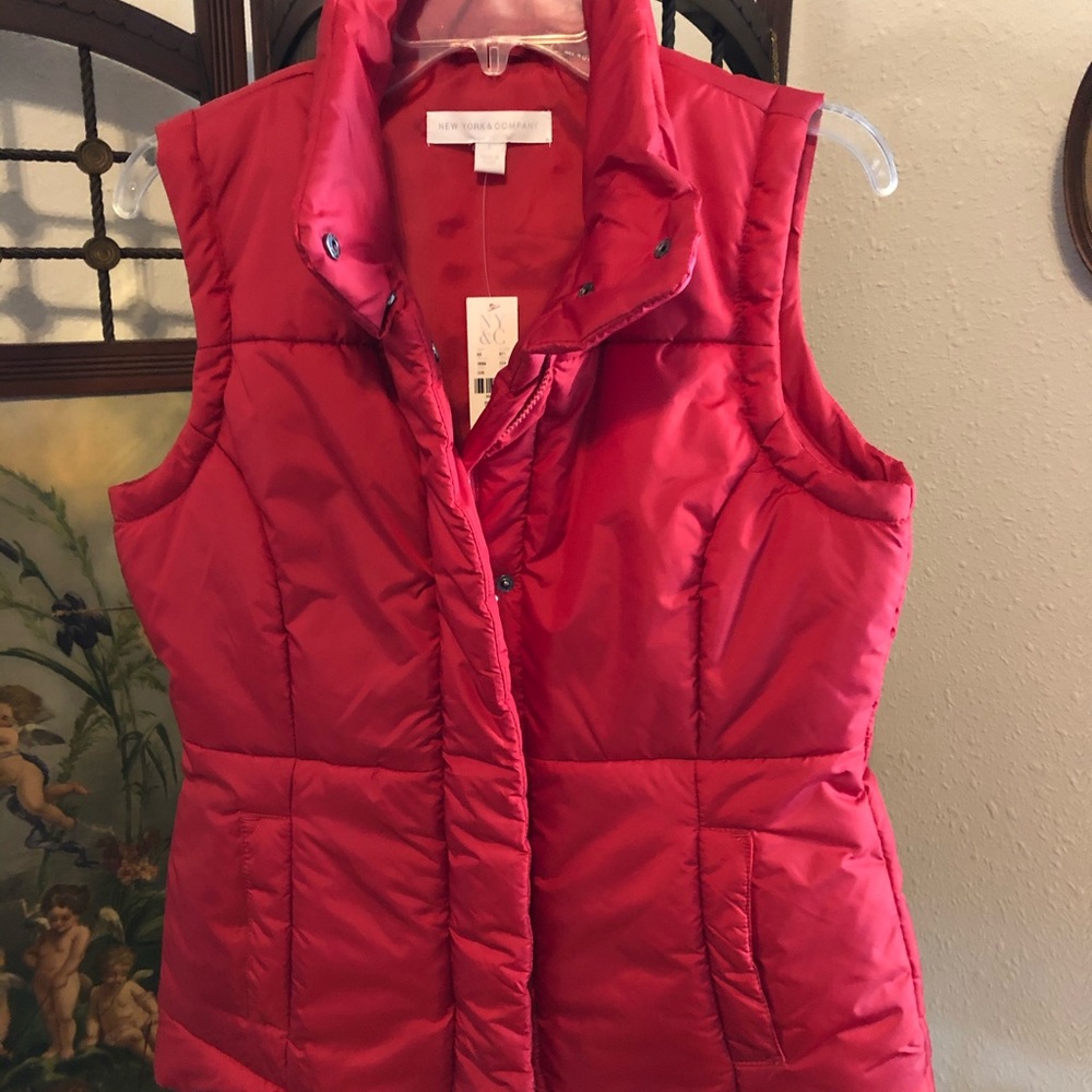 Vest - Picture 5 of 5